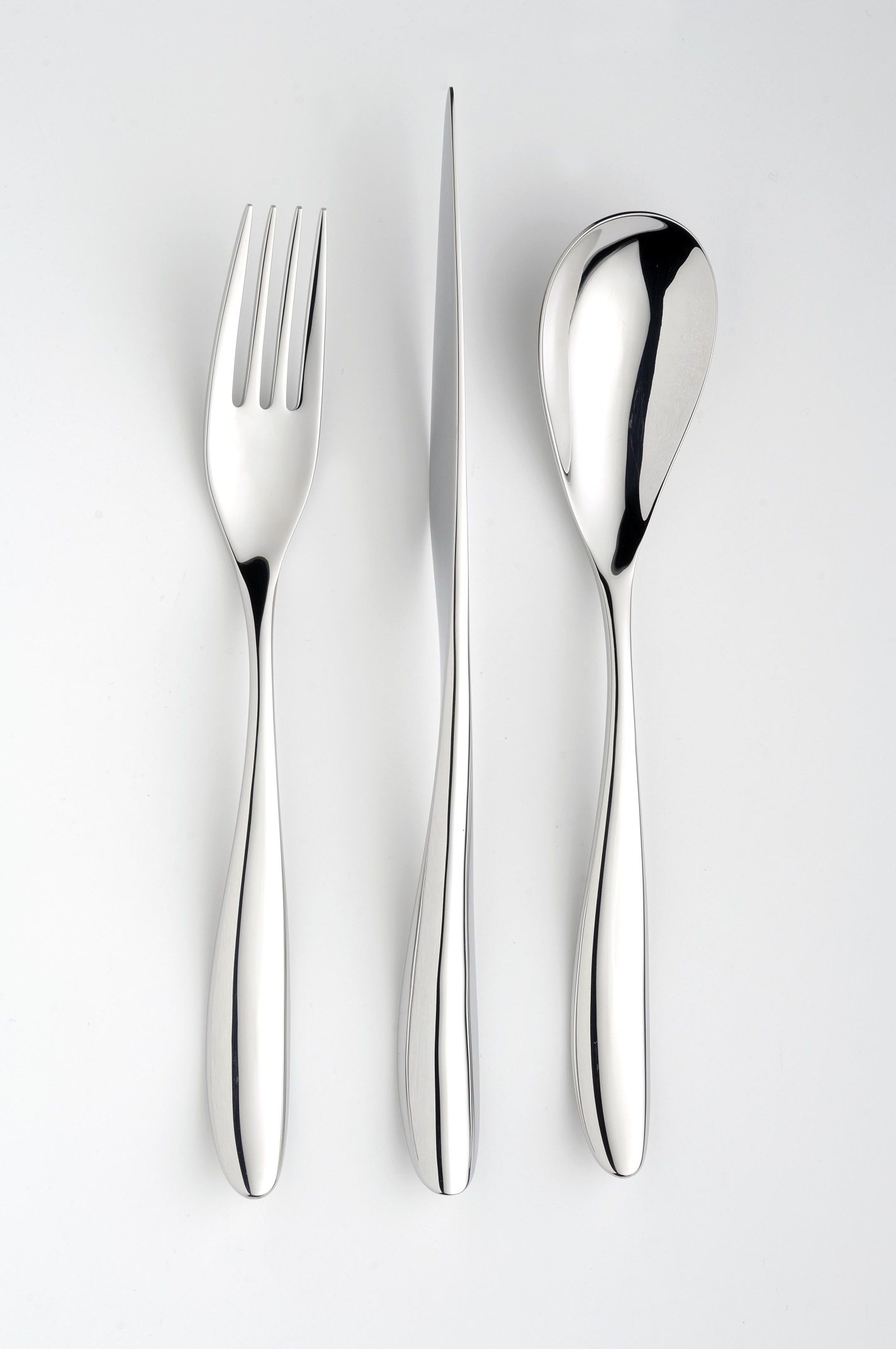 MENAGERE PETALE 122 PIECES ETERNUM